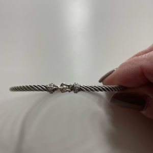 💯 Authentic David Yurman Buckle Bracelet in Sterling Silver with Pavé Diamonds